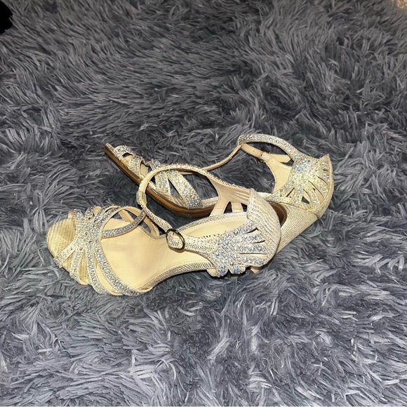 Kelly & Katie heels 👠 - Picture 12 of 12